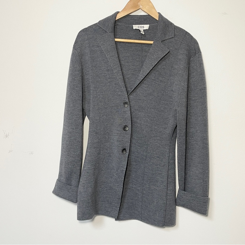 COS Women's Gray Knitted Waisted Blazer 100% Wool Size Small - Picture 2 of 14